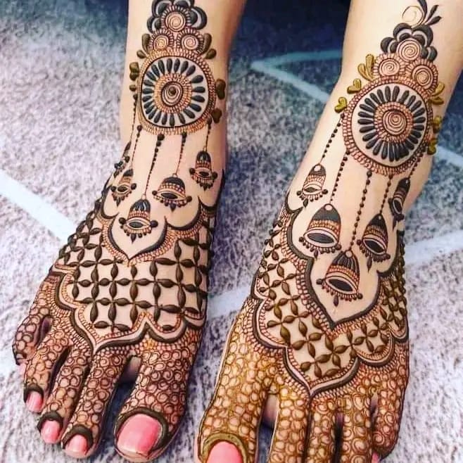 Arabic Foot Design